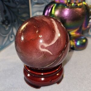Inspiration and Knowledge Mookaite Sphere_64.3 mm